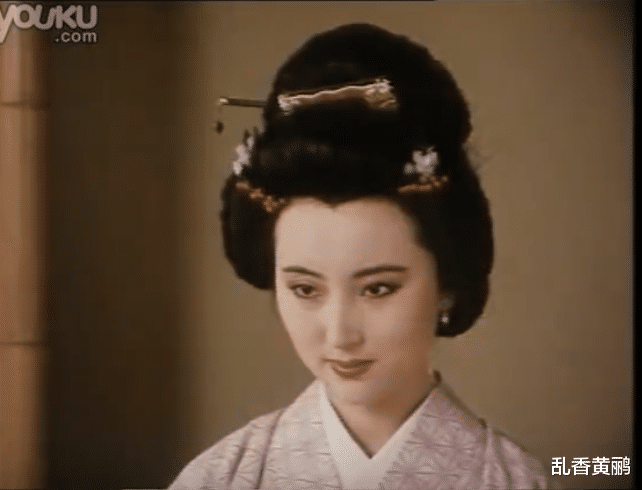 吹落的树叶|陈晓旭和邓婕唯一合拍的广告，古装如孪生姐妹，现代装邓婕更美