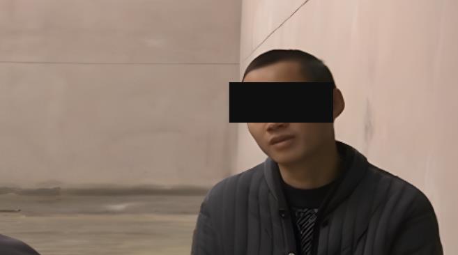 2012年,四川妙龄女孩“裸死宾馆”,监控“离奇消失”1小时?