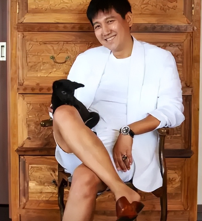 刘伯勋|短短半个月,就已有9位名人相继离世!最大的95岁,最小的仅37岁