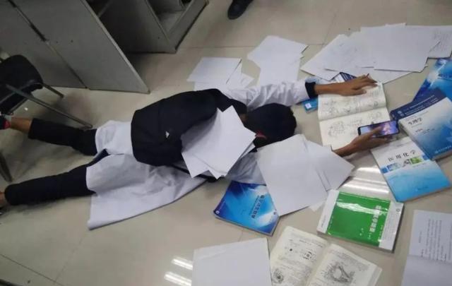 医生|因气质酷似肖战，揭阳一眼科医生走红，网友：《余生》诚不欺我