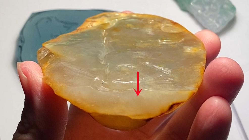 翡翠|黄白两面的翡翠料子如何设计传递“勤勉”寓意？