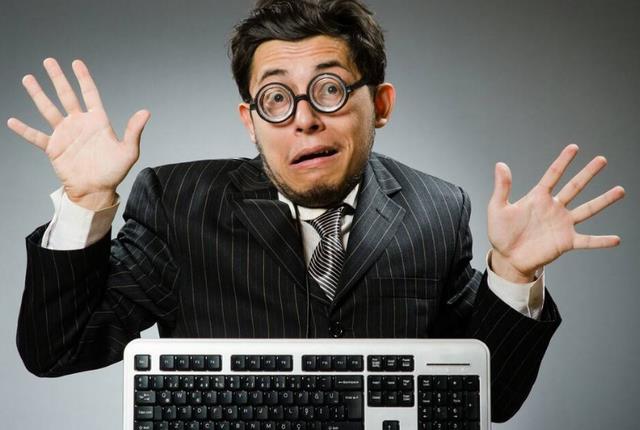 大学|1076万毕业生,近百万人面临失业,学长:与其着急不如提升自己