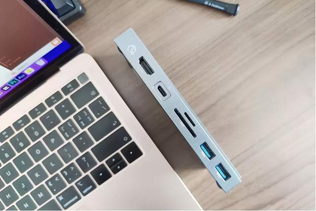 硬盘|奥睿科CDH-9N硬盘盒扩展坞：接口丰富功能强大，扩容扩展一次搞定