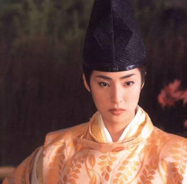 电影|能驾驭得了“短发”的女星，最美这8位了