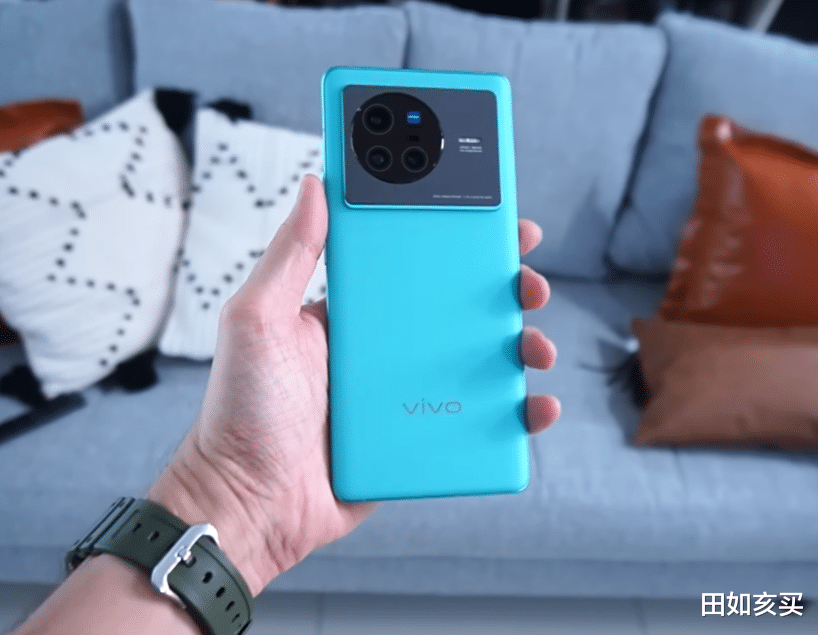 小米科技|vivoX80和小米12掰手腕，均有4nm芯片，价格都是3699元该买谁？