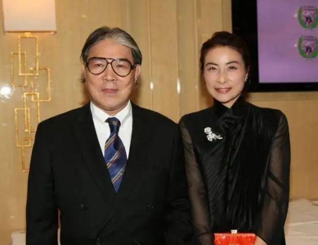 章子怡|同样嫁豪门霍家,不让章子怡抛头露面郭晶晶却例外,缘何区别对待