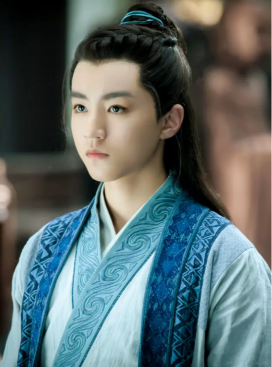 易烊千玺|TFBOYS十年之约将至,当初不参加综艺的易烊千玺,是真的人间清醒