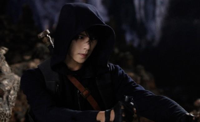 盲人|《盗墓笔记》，黑瞎子是谁？