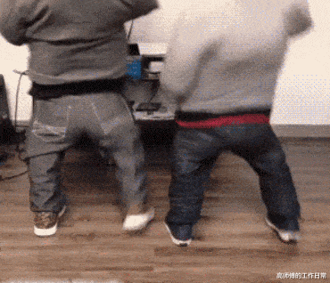 00后|耳机戴多了，耳朵好痛，而且里面还有液体，怎么办？