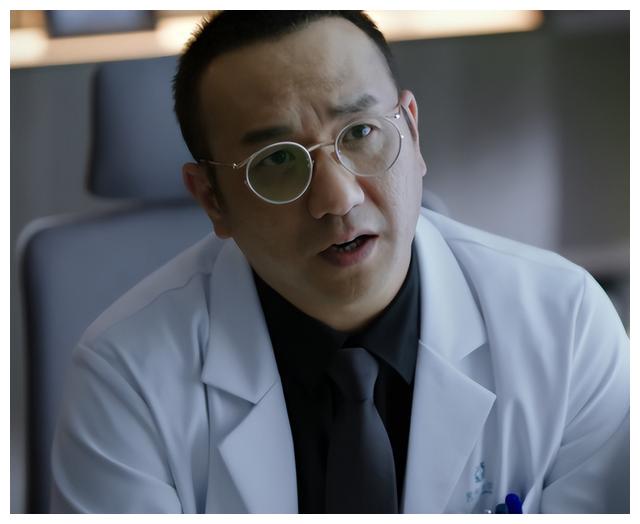 新垣结衣|《关于唐医生的一切》阵容强大，剧情真实暖心，但女主光环太明显