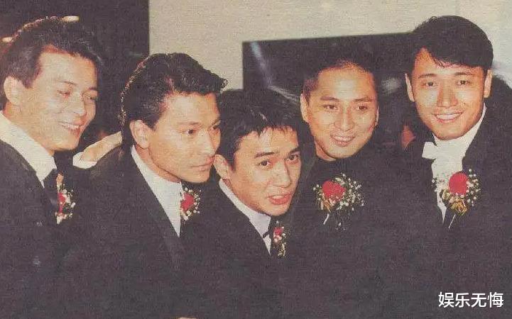 李彩桦|38岁李彩桦近况曝光，和前夫离婚净身出户，现居上海生活依然滋润