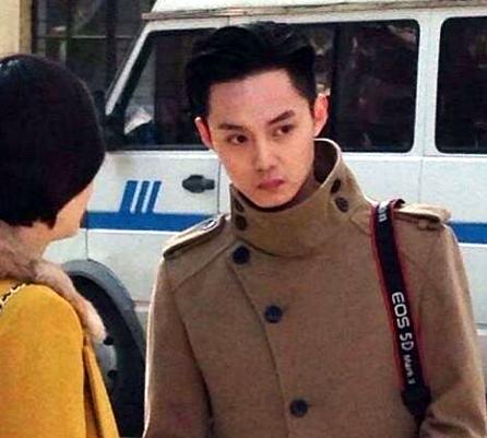 冬梅|浓妆艳抹、爱穿女装，这些“姨味十足”的男星，自己不尴尬吗？