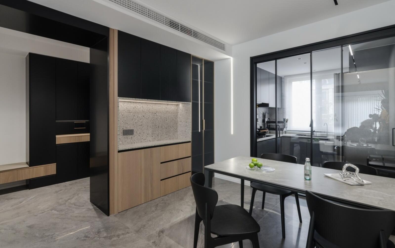 黑白调不愧是最经典的色彩搭配!看了她家,才知道有多高级