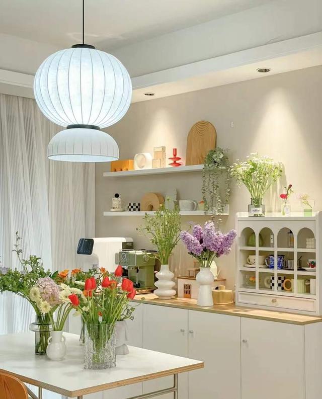 她家90精装房,历经3次改造,邻居:为啥你家可以这么好看