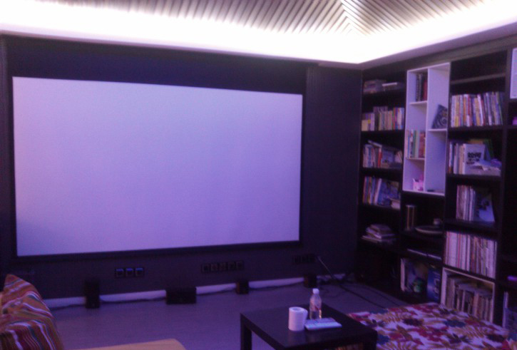 朋友砸40万装修的新房,一进门差点没被闪瞎眼,太夸张了!