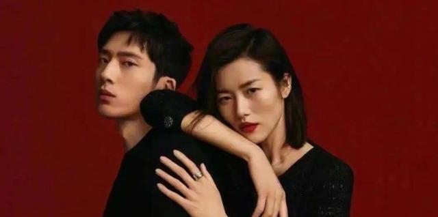 井柏然|恋情疑似公开,刘雯和井柏然牵手粉丝祝福,好路人缘来自于这几点