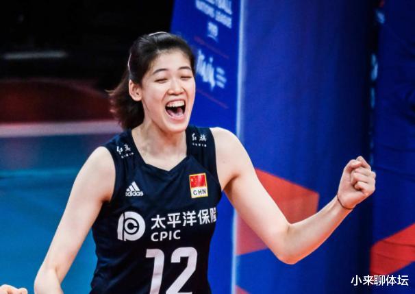 李盈莹|李盈莹7天内2度发声，独立代言被吹捧直逼朱婷，已是攻防核心