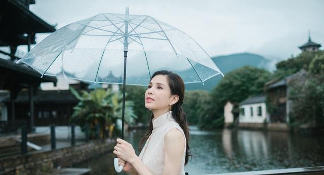 蔬菜 预算有限该如何护肤?把预算留给防晒、精华,口红有两三根就够了