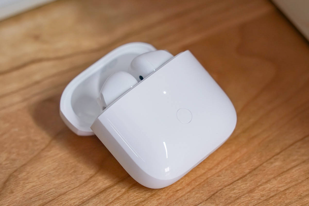 无线耳机|Redmi Buds 3真无线耳机体验评测:轻盈半入耳式设计