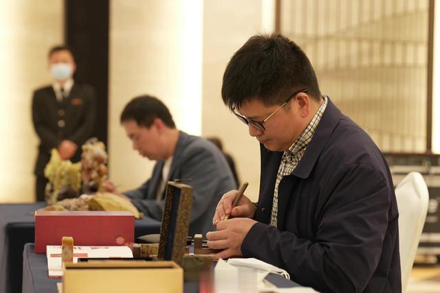 天使轮|杭州电商独角兽冲击上市!腾讯投资,GMV超400亿