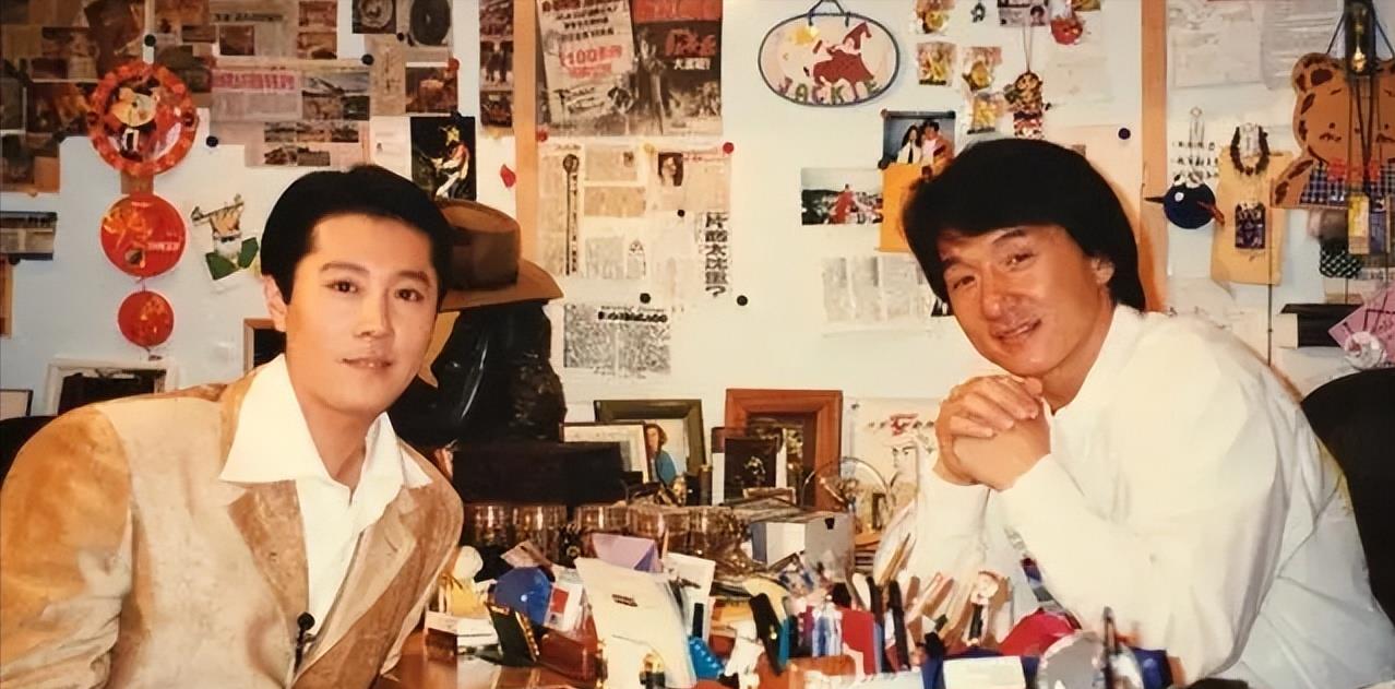 蔡国庆|蔡国庆：22次登上春晚的舞台，曾被那英追求过，儿子是他的骄傲