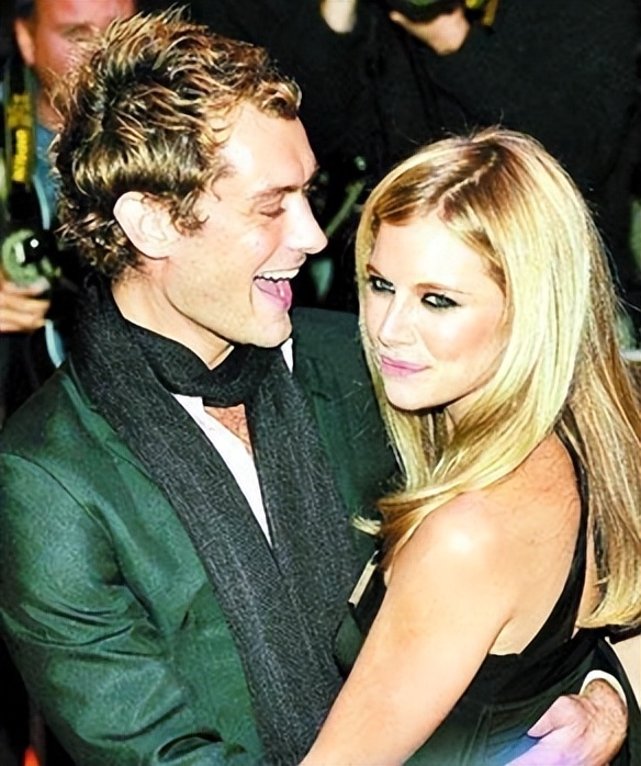 裘德·洛|花花公子裘德洛:一生风流,48岁老来得子,女儿遗传了他的高颜值