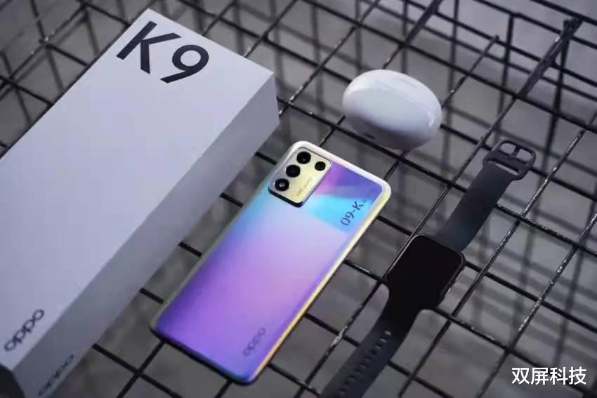 oppo手机|1300元左右2款OPPO手机，物超所值，不再高价低配了