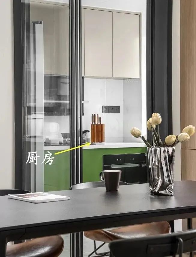 难怪联动推拉门越来越流行，不是瞎跟风，而是升级了，试过真实用