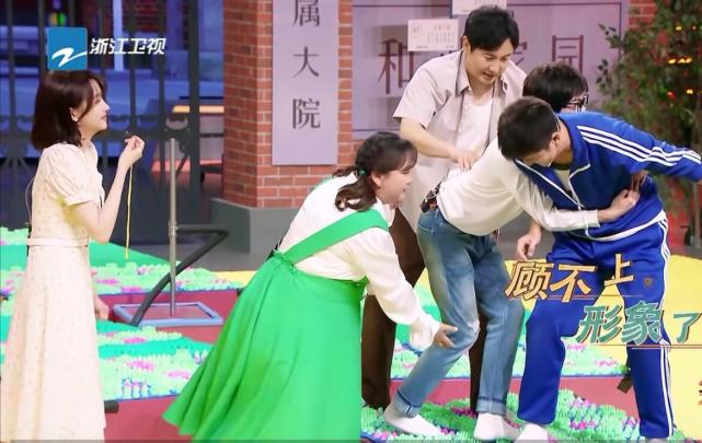 李一桐|贾乃亮，谢谢你让《王牌》封神，也让观众真正明白了李一桐的为人