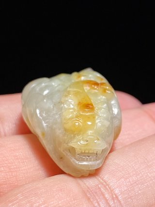 和田玉籽料|清 和田玉 籽料 白玉 独角兽 瑞兽 挂件