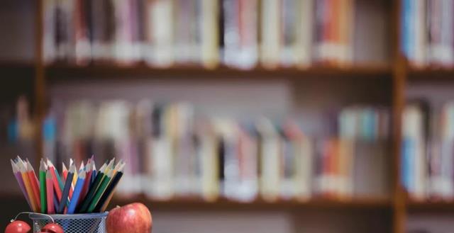 |硕士生进事业单位，工作内容都是跑腿，当知道领导学历后不淡定了