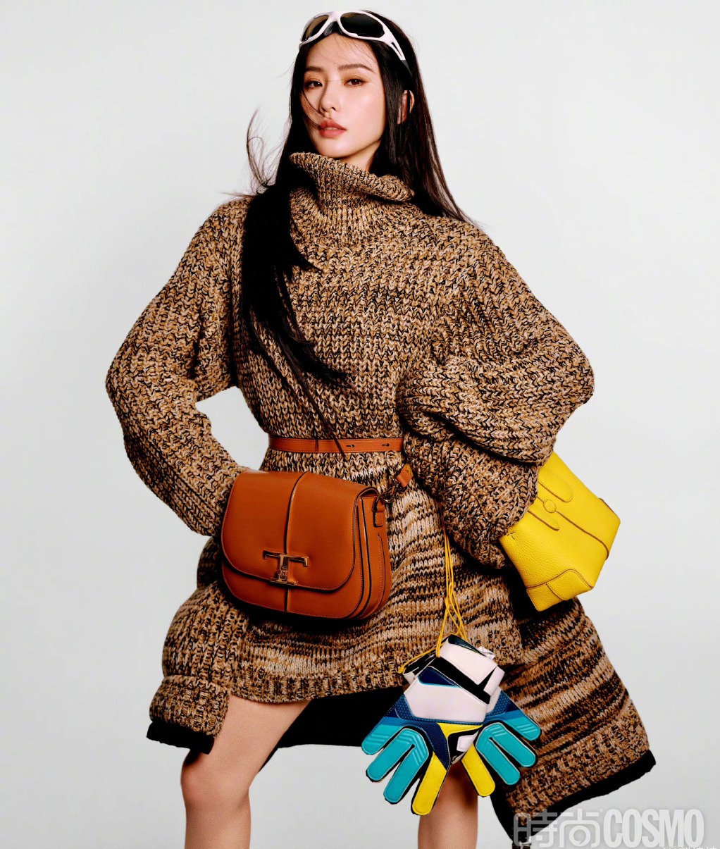 刘诗诗|刘诗诗登《时尚cosmo》十一月刊封面,化身秋日探险背包客!