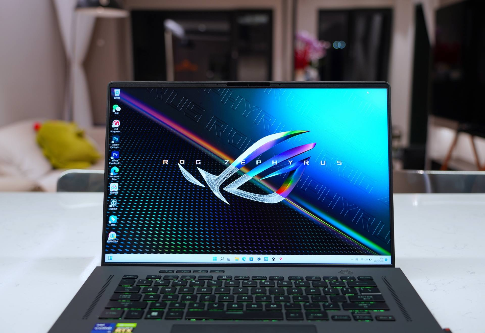 笔记本|双12买电脑,ROG幻16降500成首选?好屏+高性能,娱乐工作两不误