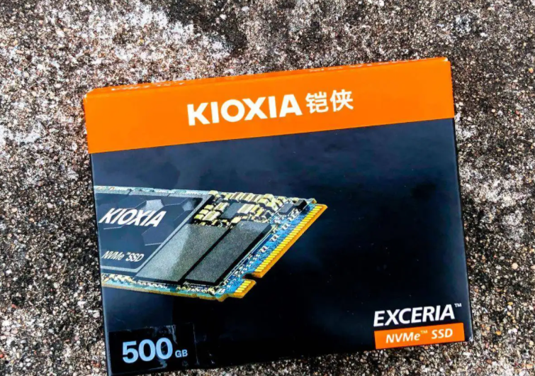 iPhone|铠侠一场虚惊，苹果寻求扩大供应链，长江存储的机会来了！