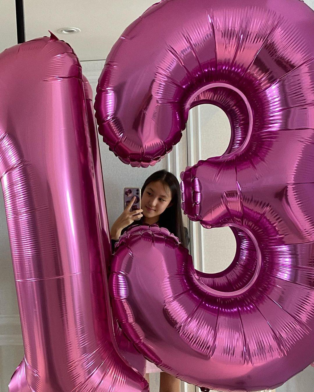 郭可盈|郭可盈林文龙为女儿庆生,13岁林天若亭亭玉立,长相标致超像爸爸