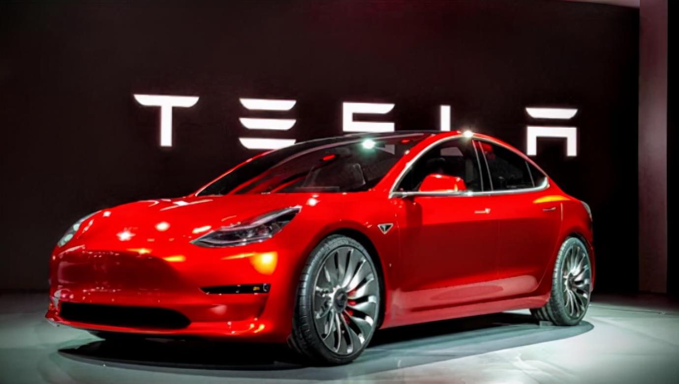 特斯拉|彻底干掉雷达,特斯拉与华为、蔚小理们对着干,谁会先胜利?