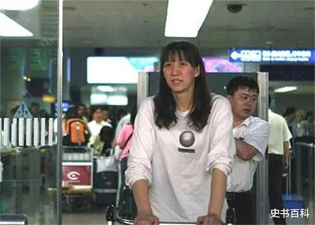 英格拉姆|女排元老33岁结婚，婚后一个月与丈夫分居，回家儿子已不认识