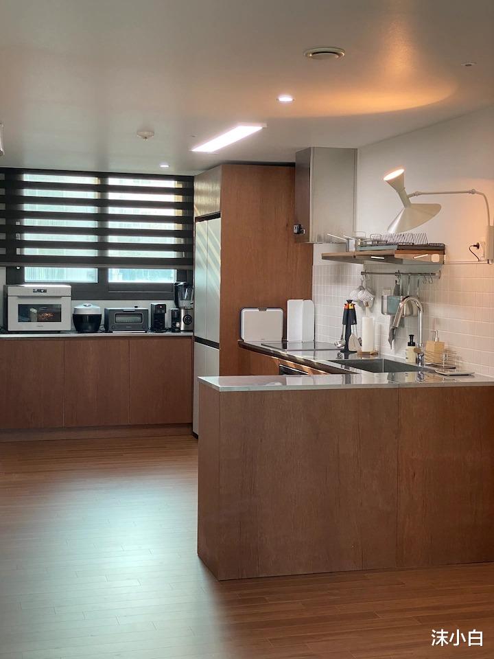 拒绝复杂设计:她家84㎡教科书式的装修,简单纯真,却丝毫不俗!