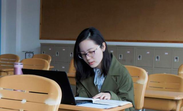 教师|本科毕业后，幸福感最强的10大职业，教师仅排第7名，榜首亮眼