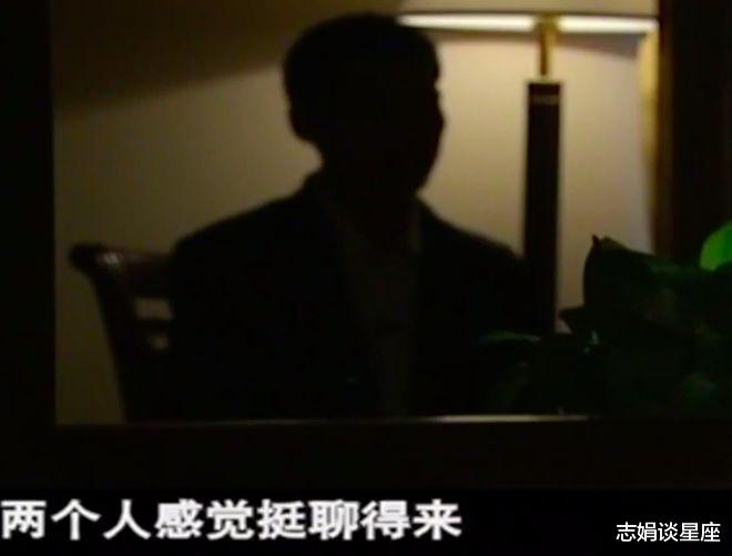 2010年2女1男睡一张床酿惨案，女友：敢当着我面亲热，就杀了情敌