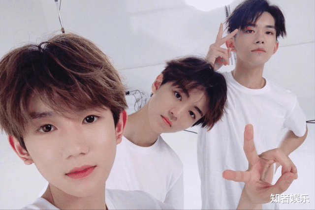 春晚|TFBOYS现身春晚联排，最终能否合体，三个细节或已暗示