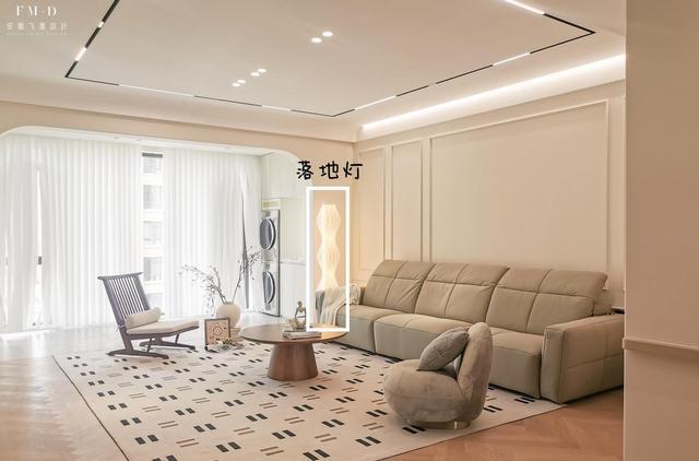 门垛不能拆就别硬来,做个阳台柜把它包住,那叫一个严实漂亮!