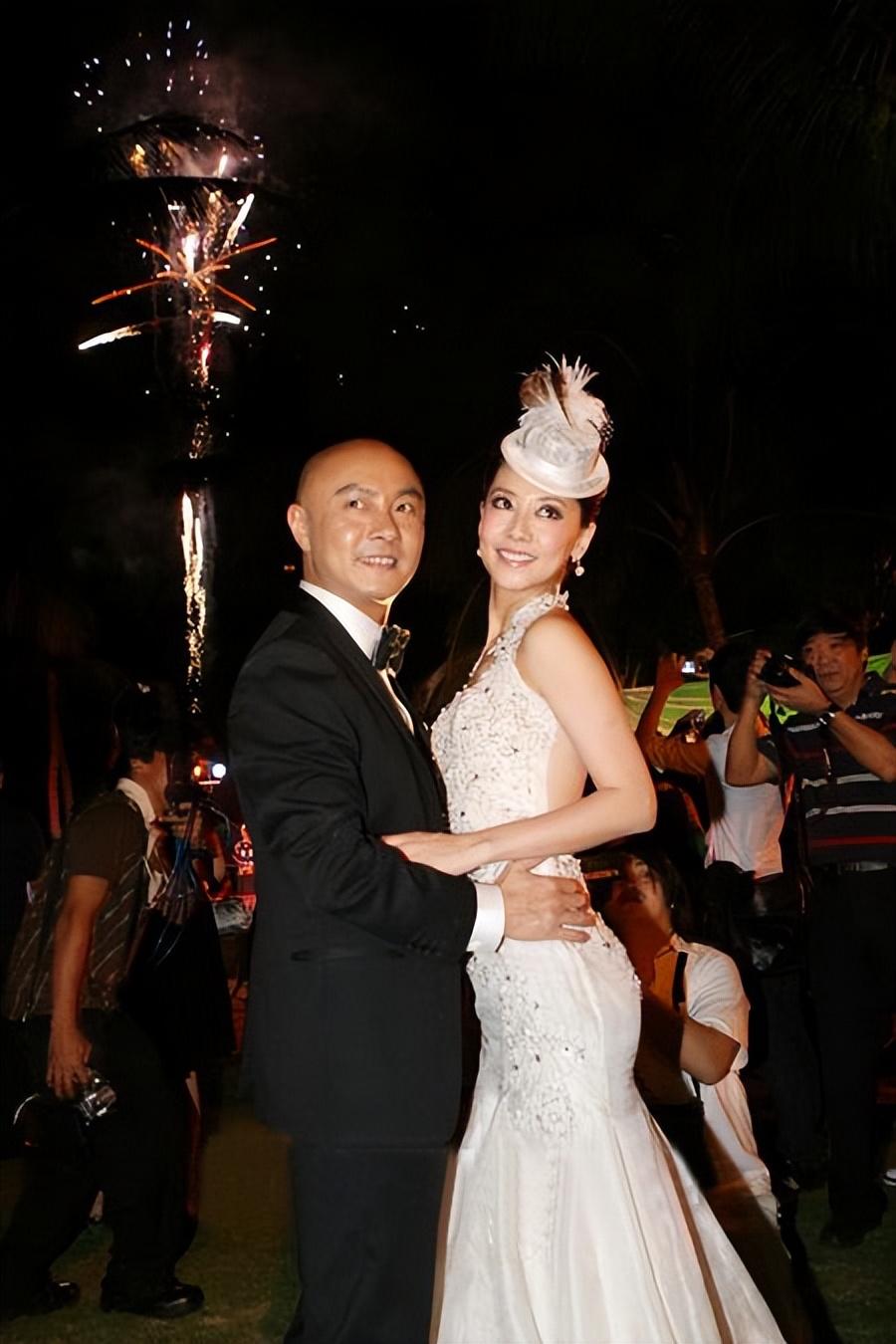 李湘|“常州女婿”张卫健:三次结婚娶同一个女人,57岁盼宝宝