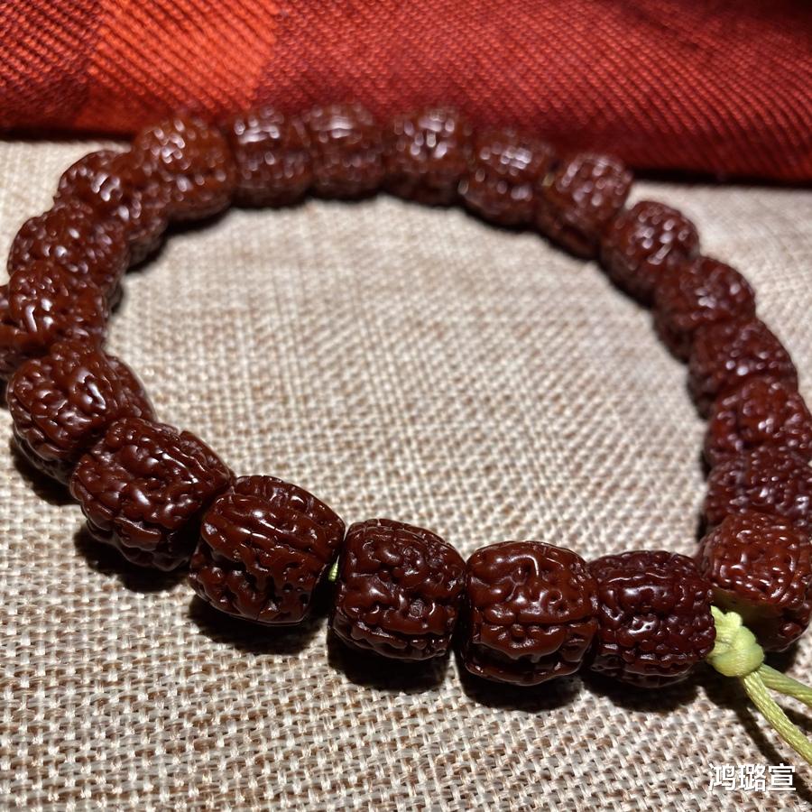 翡翠|什么人不适合佩戴文玩?还真不一定适合所有人