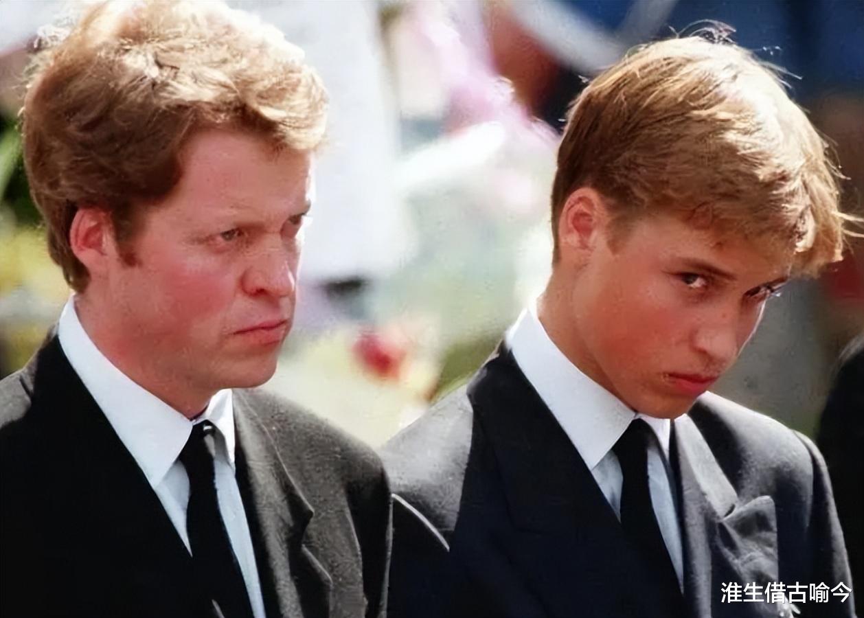 戴安娜|2020年,在戴安娜23周年纪念仪式上,威廉哭红双眼而哈里不见踪影