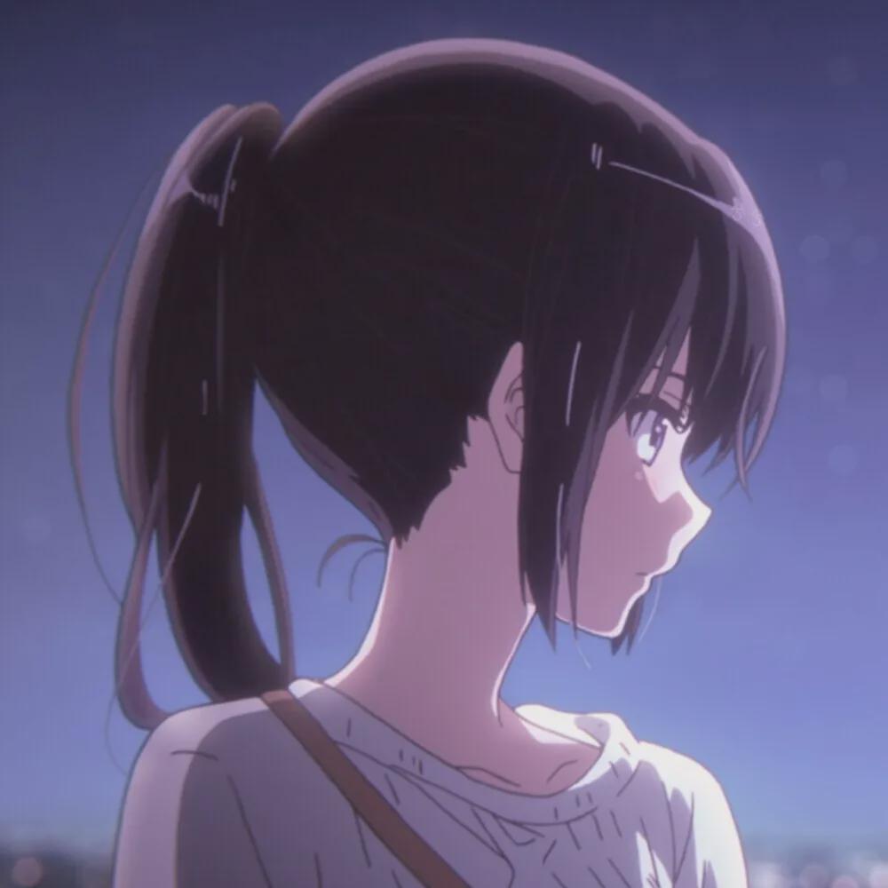 |动漫头像：你唯唯诺诺，她肆无忌惮