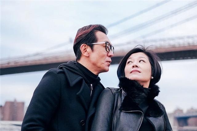 易烊千玺|纪实：18年李咏做完最后一次化疗，交代妻子：别把我的遗体运回国