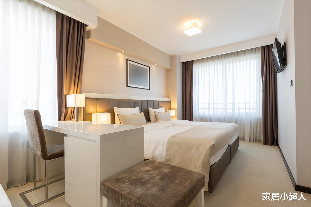 你家窗帘装的轨道杆还是罗马杆?别傻了,聪明人早就放弃它们了!