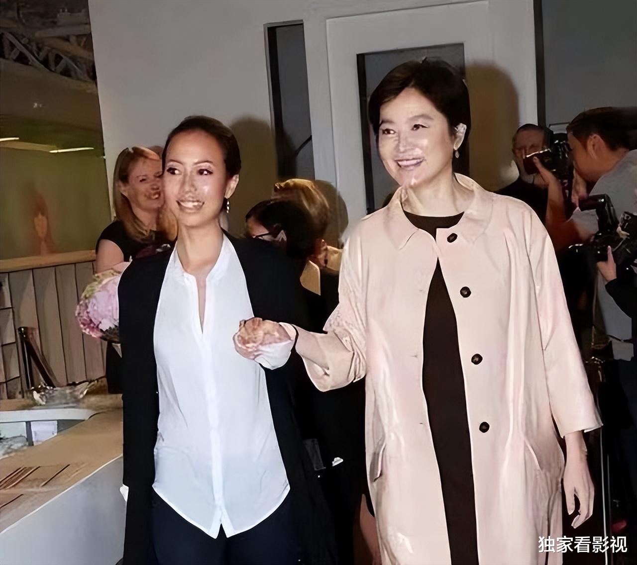 维多利亚·贝克汉姆|林青霞谈5岁孙女，和富商恩爱28年，33岁的未婚继女生了俩混血娃