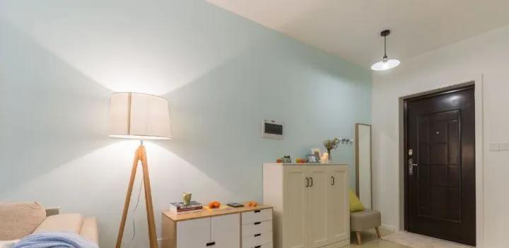 不到8万搞定95㎡两居装修,墙顶面只刷乳胶漆,四白落地也好看!